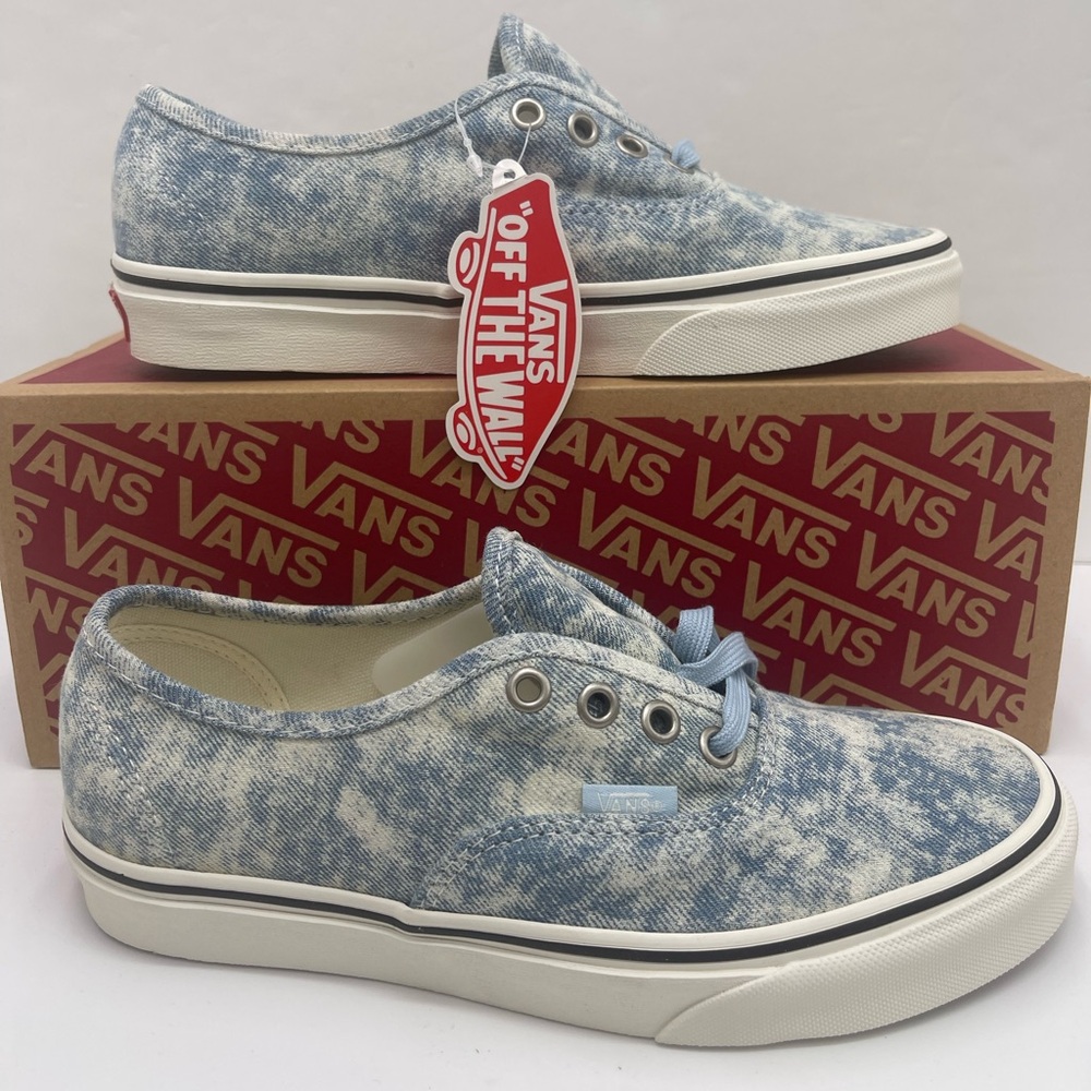 Vans Men’s Authentic (Denimistry) Winter Sky Marshmallow Sneakers
VN0A5HZS9FM - Picture 2 of 16